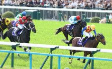 【天皇賞・春】菱田裕二騎乗・テーオーロイヤルが抜け出して、人馬ともにG1初制覇