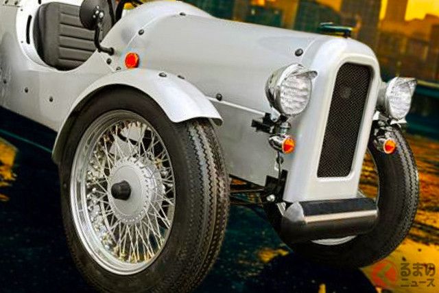 高級車っぽいのに「新車149万円！」 超レトロ顔の「新クラシックカー」発表！ “現代の技術”で開発した国産モデルのブレイズ「新・EVクラシック」がスゴイ！