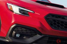6速MT搭載！ スバルが新たな「スポーツセダン」発表！ めちゃスポーティな「WRX RS」カナダで登場 約461万円