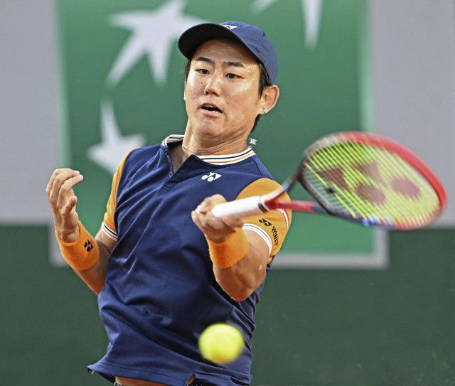 西岡、初の8強逃す　加藤組は4強、全仏テニス