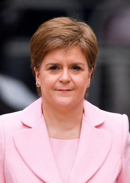スコットランド前首相拘束　英警察、党資金流用疑惑で