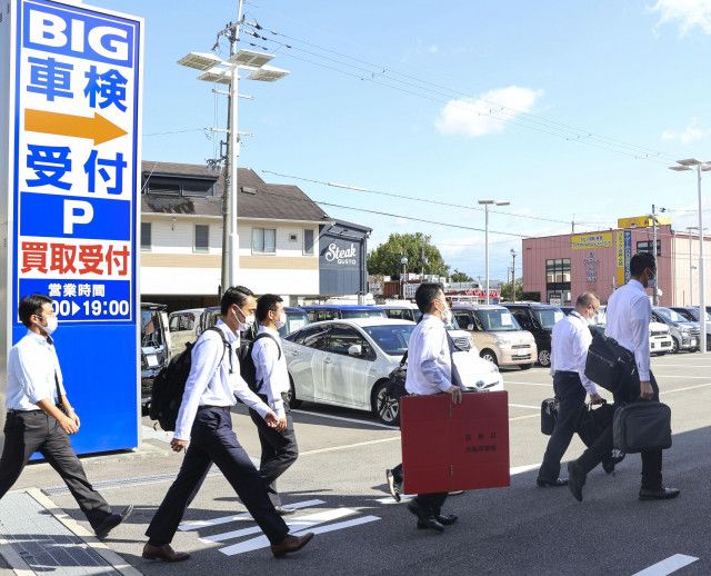 大阪のビッグモーター店舗捜索　街路樹問題、器物損壊疑いで府警