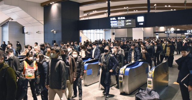 福井・敦賀駅で乗り換え訓練　3月の北陸新幹線延伸に向け