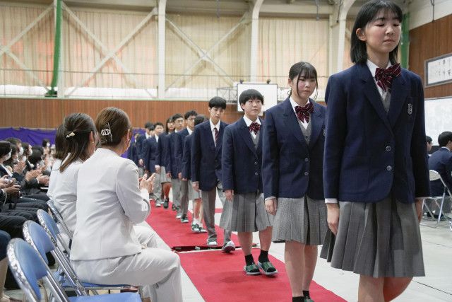 地震被災の生徒、新たな一歩　石川県立高で入学式