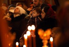 ウクライナXマスを12月に　ロシア正教会と差異