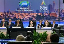 APEC閣僚会議の閉幕セッション＝15日、米サンフランシスコ（共同）