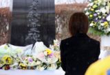 長野消防ヘリ墜落7年、追悼式　遺族ら「思い出さない日はない」