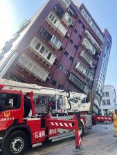 台湾M7級地震、4人死亡　負傷者50人以上、建物倒壊