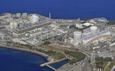 九州電力玄海原子力発電所。右から1号機、2号機、3号機、4号機＝2022年11月、佐賀県玄海町
