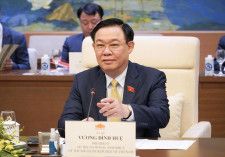 ベトナム国会議長が辞任　党序列4位のフエ氏、異例の事態