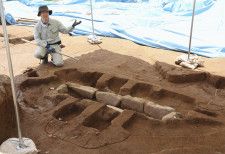 吉野ケ里遺跡「石棺墓」最終公開　6日まで、近く地中保存へ