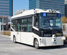 沖縄県豊見城市での実証実験で使用するものと同型の自動運転バス