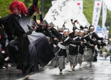YOSAKOI祭り閉幕、札幌　255チーム2万5千人が演舞