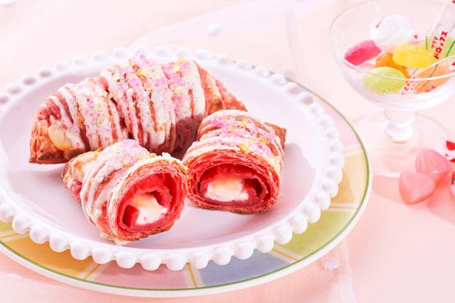 サンマルク×サクマ製菓の「サクマドロップス」が初コラボ、かわいい！とビジュにも注目集まる