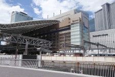 「JR大阪駅」（大阪市北区）