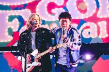 浜田雅功×小室哲哉が２９年ぶりに復活ライブ、伝説の「Ｈ Ｊｕｎｇｌｅ ｗｉｔｈ Ｔ」にエモさ爆発