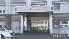 ５歳の自分の息子を殴打した疑いで静岡県中部に住む３０台の男を逮捕