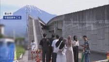 【あの現場その後】外国人観光客が殺到「夢の大橋」…車道の真ん中で富士山バックに写真撮影　国交省も対策に着手　静岡・富士市
