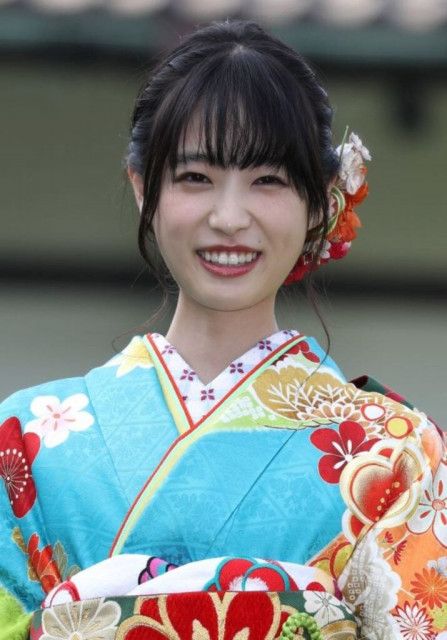 「笑うしかない」「美貌との落差が」　まさかの再現できてしまった強烈実写化女性キャラ