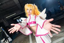 コスプレ】『犬夜叉』珊瑚のコスプレがクオリティー高すぎ！ 飛来骨がどこまでも飛んでいきそう(マグミクス) - goo ニュース