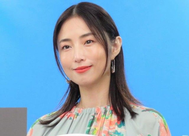石原さとみが美容通著名人ランキングで3位に輝く