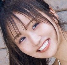 笑顔でサウナ！ヘルシービキニがお似合いのスレンダーボディ　話題の美女はゴルフ番組新MCで絶好調