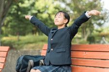 「恋愛が面倒」と感じているZ世代は6割超　そのリアルな理由…女性1位は「ひとりが気楽」、男性1位は？