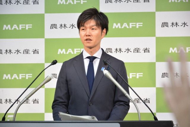 鈴木農相、コメ政策めぐる発言にブレ? 整合性問われ反論も