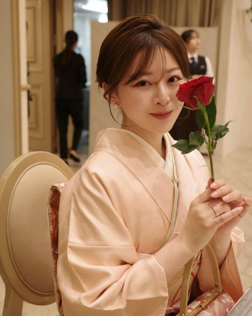 「バチェラー5」参加美女、美ボディ際立つオフショルビキニ姿に反響「スタイル良すぎ」「女神降臨」