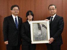 黒木さん絵画 太陽銀に寄贈　宮崎県芸術家支援プログラム