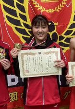 四元（日章学園）初優勝　全国高校選抜 女子バンタム級