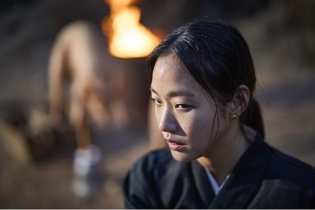 オカルトホラー『破墓』特大ヒットに期待の日韓共作ドラマ、イ・ソンギュン追悼…韓国エンタメTOPICSダイジェスト