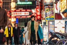 「『シティーハンター』だから新宿で撮るしかない」プロデューサーが明かす、作品愛あふれる鈴木亮平もこだわった新宿ロケ撮影の裏側