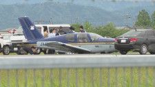 福井空港で小型プロペラ機が胴体着陸 けが人なし 滑走路を閉鎖
