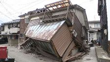 元日の地震で倒壊免れるも3日の震度5強の地震で6棟が倒壊 被災地では不安募る