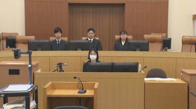 妹の首など包丁で刺し殺害した罪　兄（50）の初公判　検察側「妹が父親に金の無心を繰り返し、断ると物を投げたり壊したりするなどしていた」　弁護側「妹の粗暴な言動に苦しむ父を楽にしてあげたいと思った」