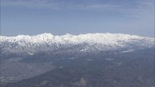 北アルプス鳴沢岳付近で遭難　兵庫県の57歳男性が足負傷　縦走中に滑落　テント泊するも翌日動けず　ヘリで救助