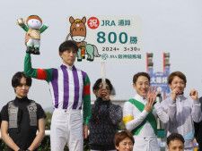 JRA通算800勝を達成した藤岡康太騎手(c)netkeiba