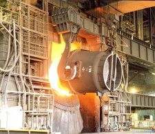 日本製鉄・ＪＦＥ・神戸製鋼…「量から質」強化する高炉３社、下期は中国材に警戒感