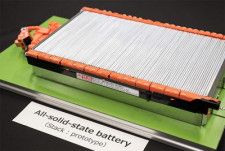 「全固体電池」日本に強み…特許出願動向調査で分かったこと