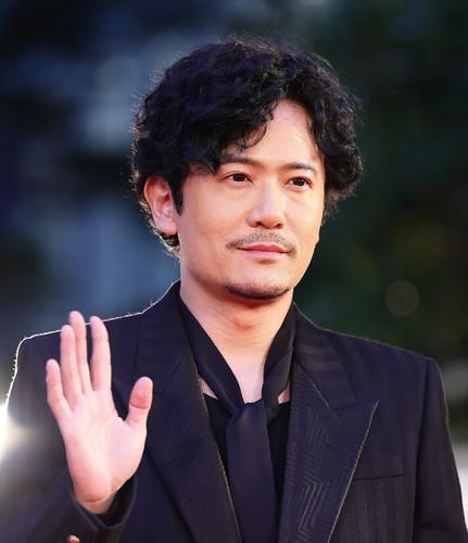 稲垣吾郎が初見で一言「君、まだテレビに出る顔つきをしてない」28歳脚本家をバッサリ