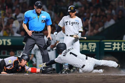 【巨人】阿部監督が退場　一夜明けても甲斐拓也、リプレー検証など関連ワードがＸでトレンド入り