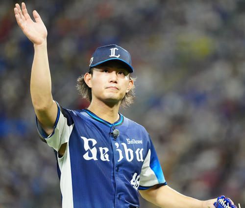 【オールスター】選手マイクがトレンド入り「神企画すぎる」「おもろい」一方で「真剣勝負を…」
