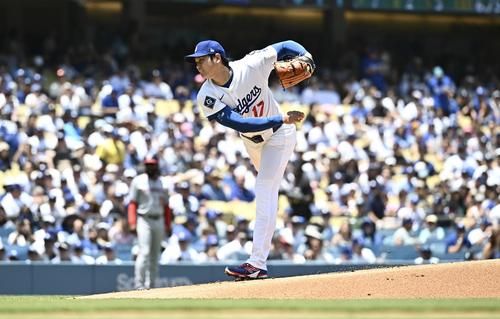 大谷翔平は中５日で１イニング18球で降板　予想外の球数に解説も「どういう意味を持つのか…」