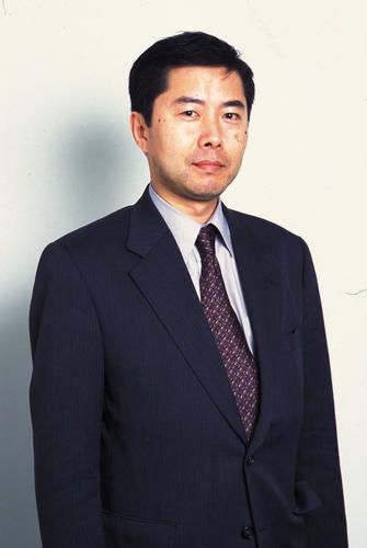 「悪性リンパ腫の疑い」メディア出演の著名弁護士「病状が急激に悪化」ICUで治療中と報告