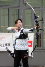 きっかけはアーチェリー部の「風船割り」勧誘　女子日本代表の170センチ新エース、男子顔負けの力強さで射貫くパリのメダル