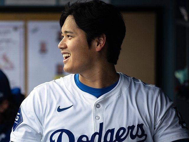 ドジャース 開幕戦 ボブルヘッド 大谷翔平 山本由伸 ベッツ