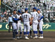 「好きなプロ野球チーム」センバツ球児のトップ3に“変化”…巨人でもソフトバンクでもない1位は？「度会隆輝ら若手ズラリ…DeNAに可能性」 photograph by Hideki Sugiyama