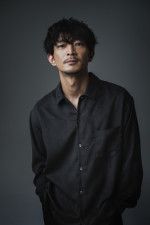 映画『陰陽師0』ナレーションを担当した津田健次郎