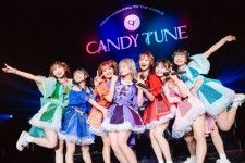 『CANDY TUNE 1st ANNIVERSARY TOUR 2024 -TUNE UP IN TO US-』ツアーファイナルを完走したCANDY TUNE